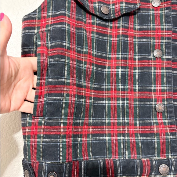 Vintage Woman’s Pendleton Red Plaid Quilted Fleece BlackCorduroy Snap Front Vest - Picture 5 of 11